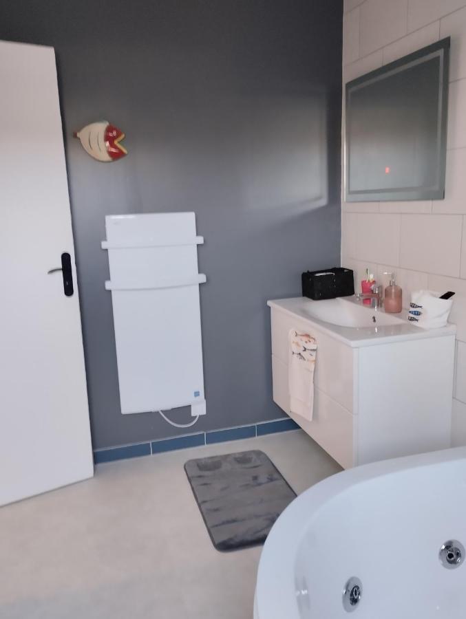 Chambres D'Hotes Du Clos Du Roi 蓬托尔松 外观 照片